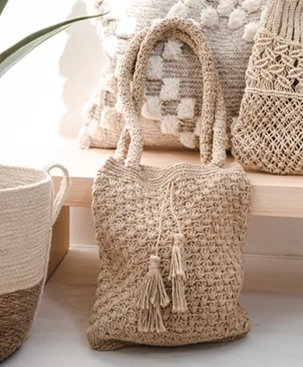 Jute discount macrame bag