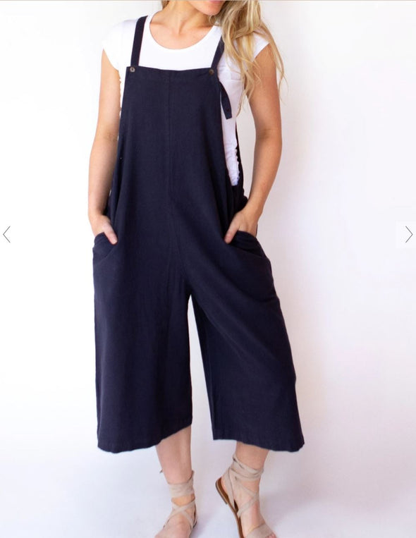 Market 3/4 overalls -Black (One size fits most )